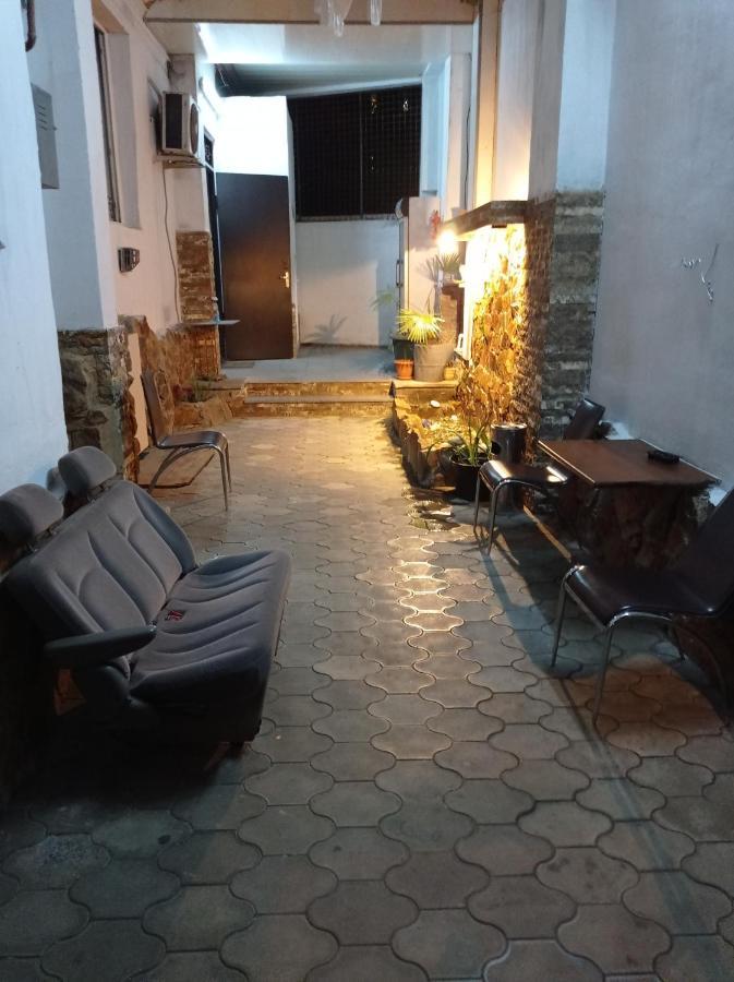Guesthouse Melikishvili 57 Batumi Ngoại thất bức ảnh