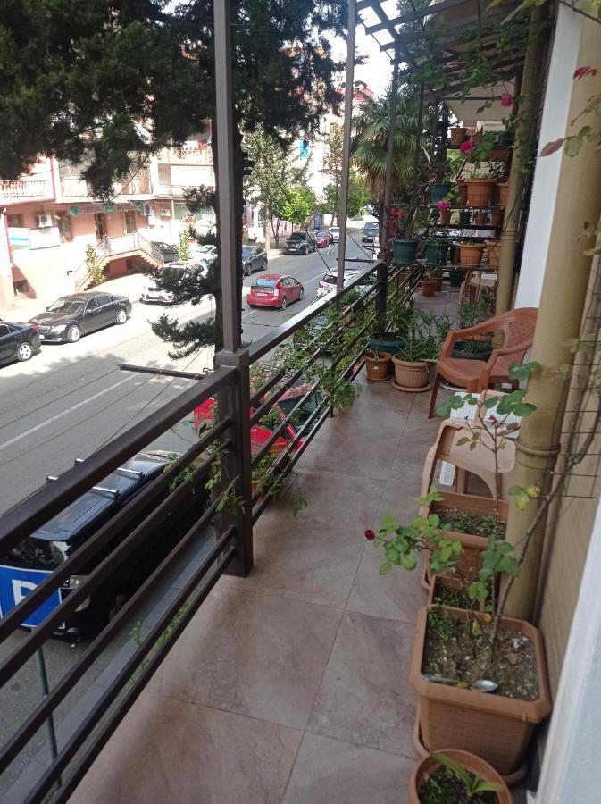 Guesthouse Melikishvili 57 Batumi Ngoại thất bức ảnh