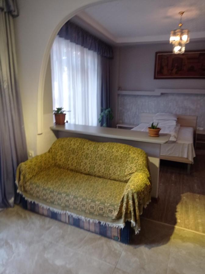 Guesthouse Melikishvili 57 Batumi Ngoại thất bức ảnh