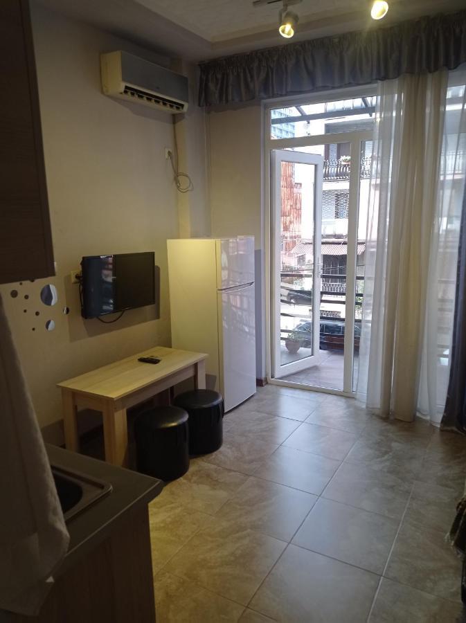 Guesthouse Melikishvili 57 Batumi Ngoại thất bức ảnh