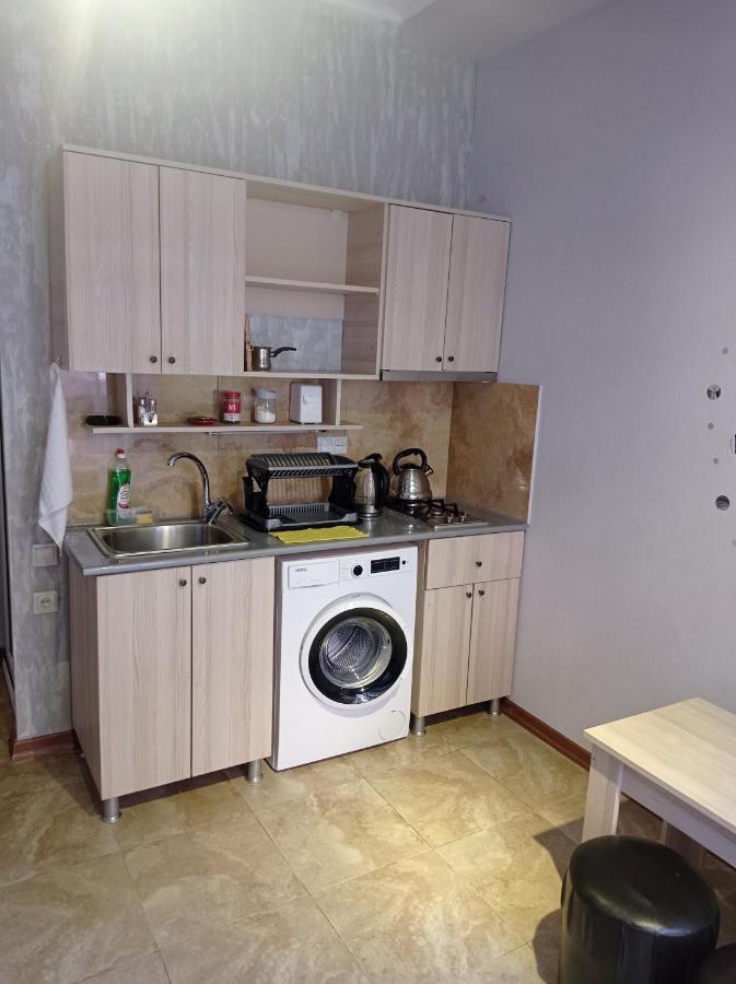 Guesthouse Melikishvili 57 Batumi Ngoại thất bức ảnh