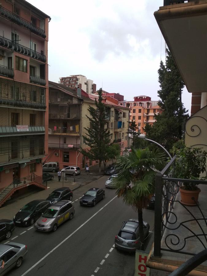 Guesthouse Melikishvili 57 Batumi Ngoại thất bức ảnh